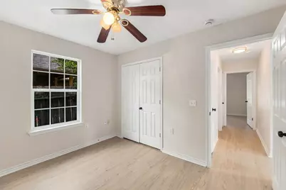 6909 Frontera Trail, Austin, TX 78741 - Photo 17