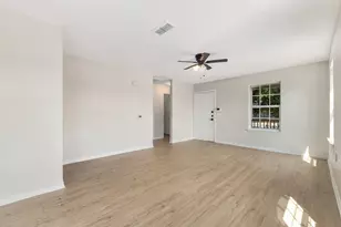 6909 Frontera Tr, Austin, TX 78741 - Photo 9