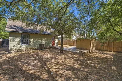 6909 Frontera Trail, Austin, TX 78741 - Photo 35