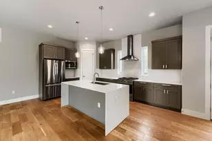 1200 Stobaugh St, Austin, TX 78757 - Photo 9