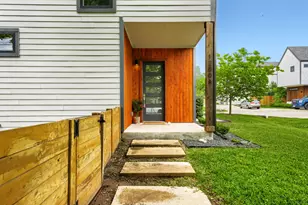 1200 Stobaugh St, Austin, TX 78757 - Photo 3