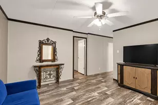 271 Alma Ln, Kyle, TX 78640 - Photo 11