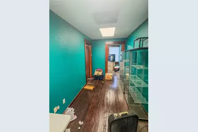 161 S. Main Street, Giddings, TX 78942 - Photo 5
