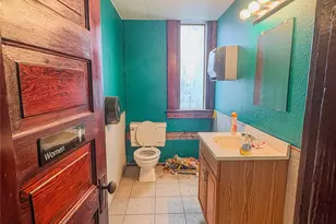 161 S Main St, Giddings, TX 78942 - Photo 7