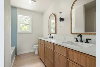 8003 Petaca Trail, Austin, TX 78729 - Photo 19