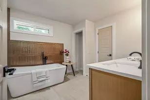 8003 Petaca Trail, Austin, TX 78729 - Photo 25