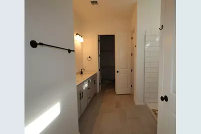 564 Darley Oak Drive, Dripping Springs, TX 78620 - Photo 7