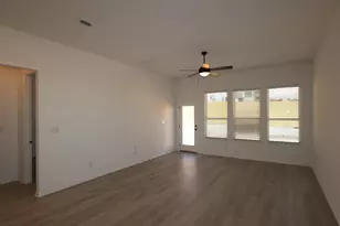 564 Darley Oak Dr, Dripping Springs, TX 78620 - Photo 5