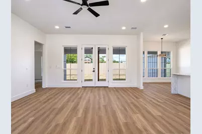 106 W Briar Drive, Granite Shoals, TX 78654 - Photo 13