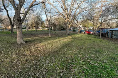 Lot 2 E Alamo Street, Elgin, TX 78621 - Photo 3