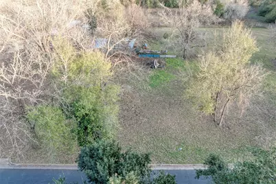 Lot 2 E Alamo Street, Elgin, TX 78621 - Photo 5