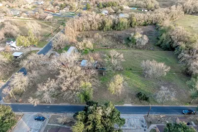 Lot 2 E Alamo Street, Elgin, TX 78621 - Photo 7
