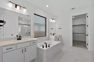 105 Gibbs Dr, Liberty Hill, TX 78642 - Photo 21