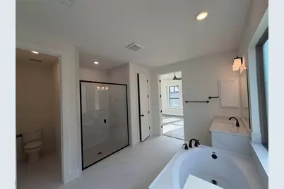 105 Gibbs Drive, Liberty Hill, TX 78642 - Photo 11