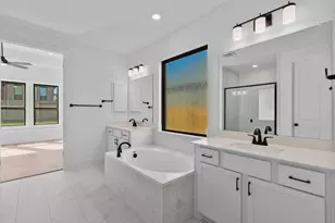 105 Gibbs Dr, Liberty Hill, TX 78642 - Photo 23