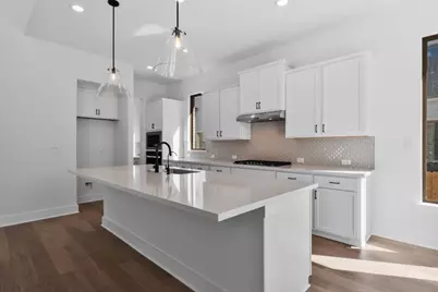 105 Gibbs Drive, Liberty Hill, TX 78642 - Photo 7