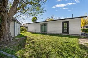 6009 Glen Meadow Dr, Austin, TX 78745 - Photo 15