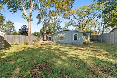 2205 N Plains Avenue, Austin, TX 78757 - Photo 39