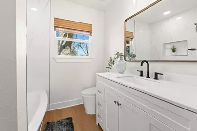 2205 N Plains Avenue, Austin, TX 78757 - Photo 25
