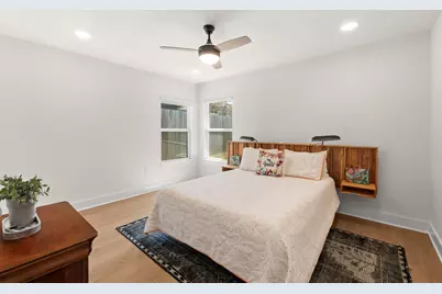 2205 N Plains Avenue, Austin, TX 78757 - Photo 19