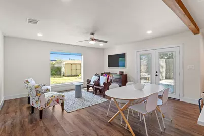 2205 N Plains Avenue, Austin, TX 78757 - Photo 5