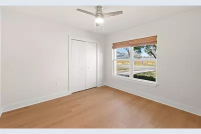 2205 N Plains Avenue, Austin, TX 78757 - Photo 25