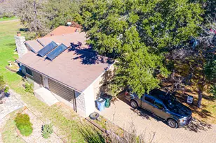 86 Champions Cir, Wimberley, TX 78676 - Photo 21