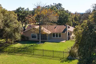 86 Champions Cir, Wimberley, TX 78676 - Photo 19