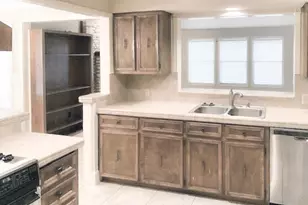 86 Champions Cir, Wimberley, TX 78676 - Photo 7