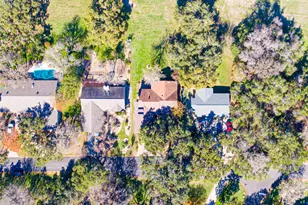 86 Champions Cir, Wimberley, TX 78676 - Photo 23