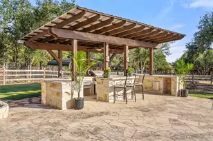 220 Fawn Meadow Dr, Dripping Springs, TX 78620 - Photo 27