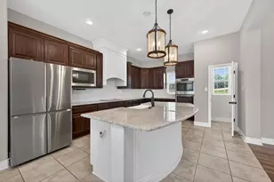 815 Serene Waters St, Spring Branch, TX 78070 - Photo 15