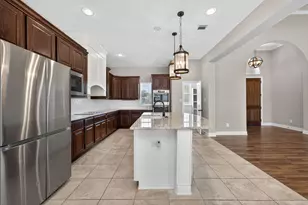 815 Serene Waters St, Spring Branch, TX 78070 - Photo 15
