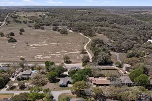 312 Country Club Dr, La Grange, TX 78945 - Photo 29
