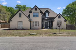 312 Country Club Dr, La Grange, TX 78945 - Photo 37