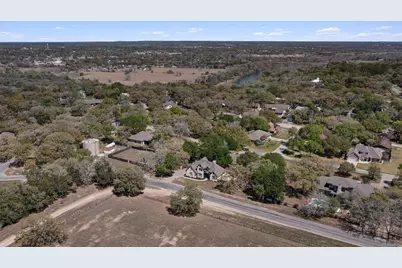 312 Country Club Drive, La Grange, TX 78945 - Photo 3