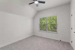 312 Country Club Dr, La Grange, TX 78945 - Photo 19