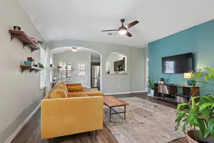 13804 Sierra Wind Ln, Elgin, TX 78621 - Photo 3