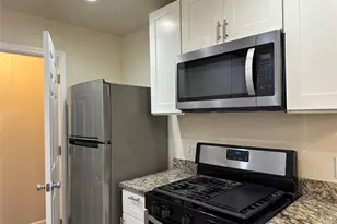 407 Vista W Ct, Bastrop, TX 78602 - Photo 7