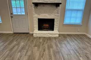 407 Vista W Ct, Bastrop, TX 78602 - Photo 9