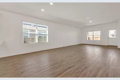 261 Madrid, Kyle, TX 78640 - Photo 15