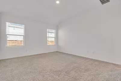 261 Madrid, Kyle, TX 78640 - Photo 21