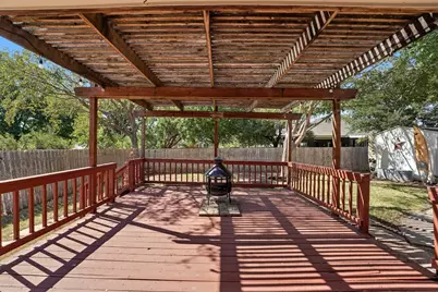 1105 Pigeon Forge Drive, Pflugerville, TX 78660 - Photo 15