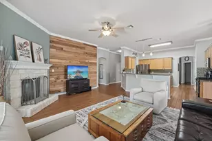 1105 Pigeon Forge Dr, Pflugerville, TX 78660 - Photo 11