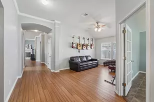 1105 Pigeon Forge Dr, Pflugerville, TX 78660 - Photo 3