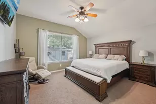 1105 Pigeon Forge Dr, Pflugerville, TX 78660 - Photo 5