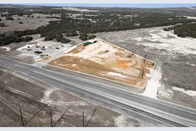 774 N Highway 183 Highway, Lampasas, TX 76550 - Photo 3