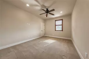1036 Liberty Park Dr, Austin, TX 78746 - Photo 29