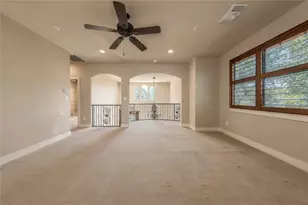 1036 Liberty Park Dr, Austin, TX 78746 - Photo 23
