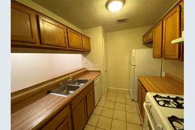 12223 Tyson Cove #B, Austin, TX 78758 - Photo 7